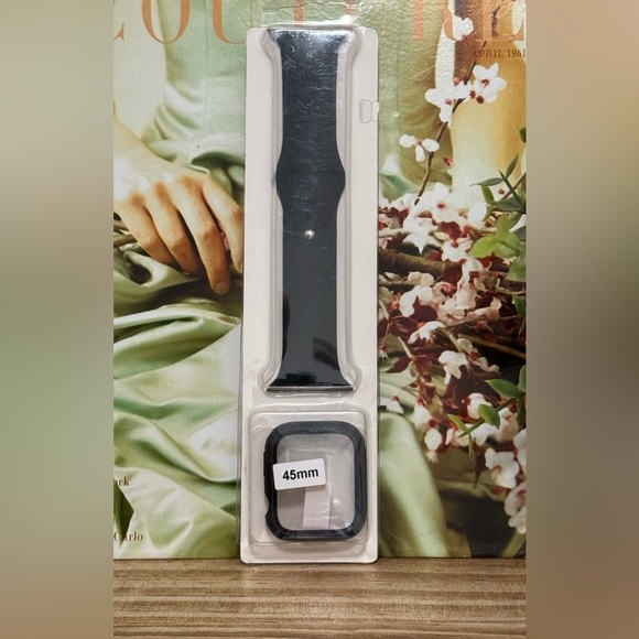 Other - Apple Watch Silicone Band 45mm Black NIB